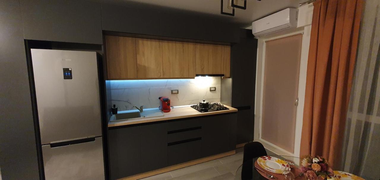 Helin Apartament By Alezzi N10 Năvodari Екстериор снимка