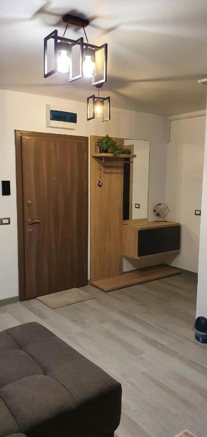 Helin Apartament By Alezzi N10 Năvodari Екстериор снимка