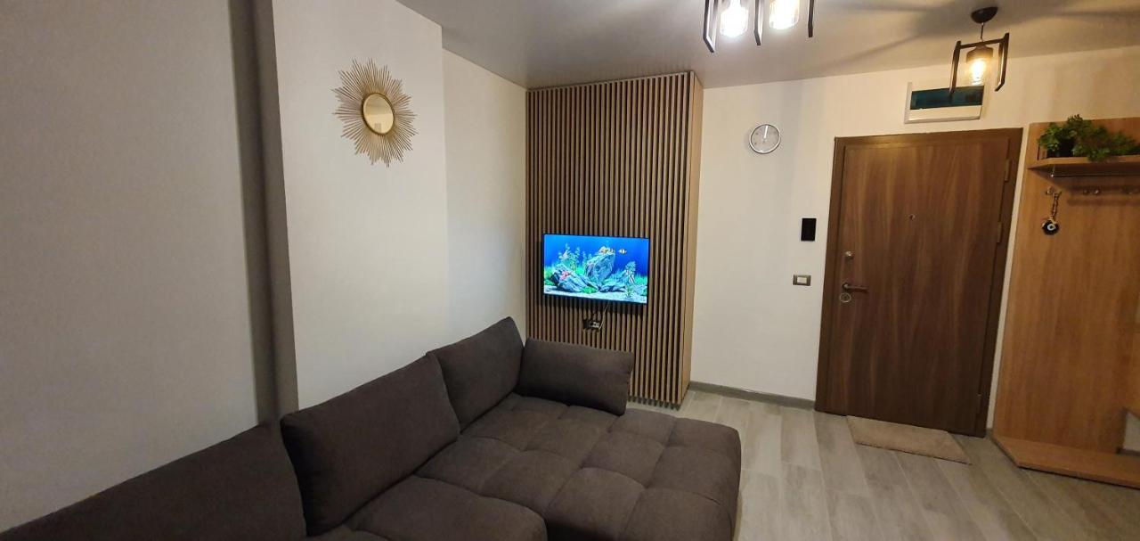 Helin Apartament By Alezzi N10 Năvodari Екстериор снимка