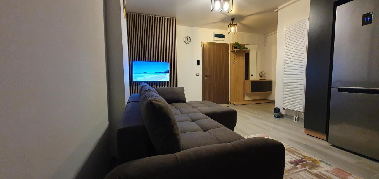 Helin Apartament By Alezzi N10 Năvodari Екстериор снимка