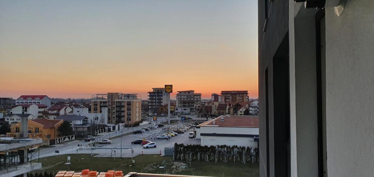 Helin Apartament By Alezzi N10 Năvodari Екстериор снимка
